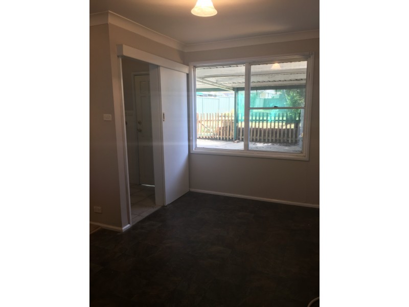 12 Cressy Street, Goulburn NSW 2580