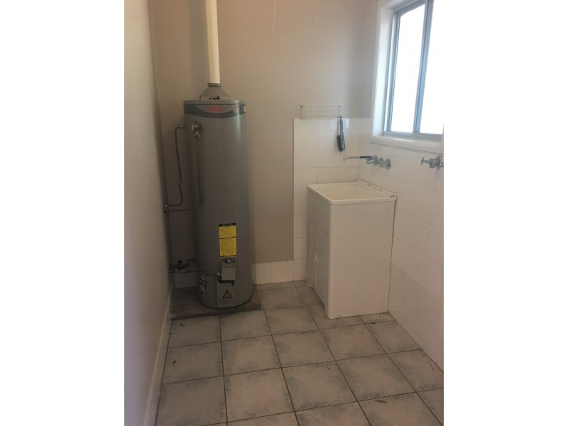 12 Cressy Street, Goulburn NSW 2580