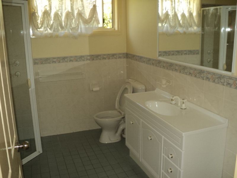 10 Beverly Close, Goulburn NSW 2580