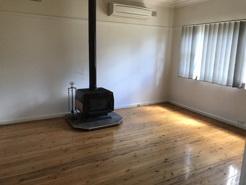 24 Goulburn Street, Marulan NSW 2579