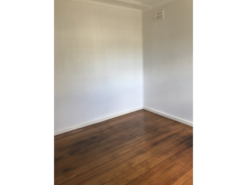 24 Goulburn Street, Marulan NSW 2579