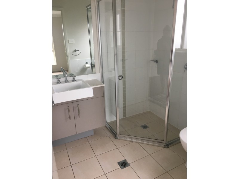 12 McAlroy Place, Goulburn NSW 2580