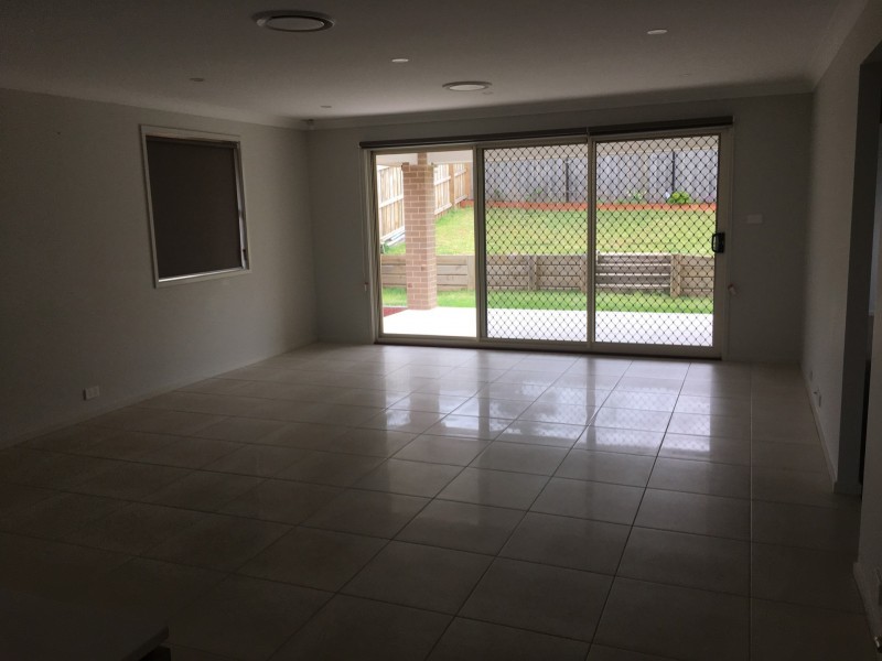 12 McAlroy Place, Goulburn NSW 2580