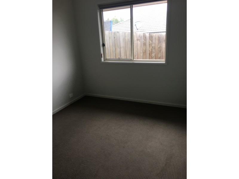 12 McAlroy Place, Goulburn NSW 2580