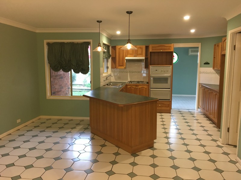 27 Constantina Circuit, Goulburn NSW 2580