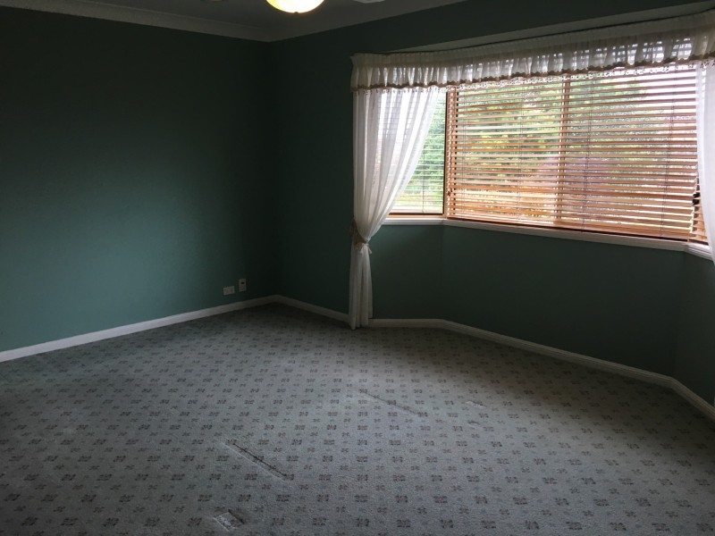 27 Constantina Circuit, Goulburn NSW 2580