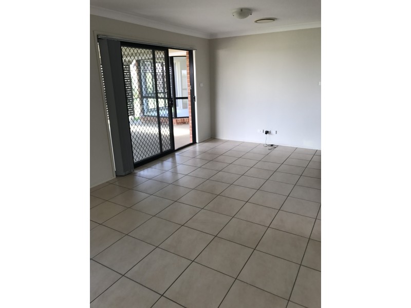 17 Monastery Drive, Goulburn NSW 2580