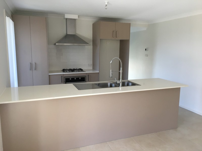 1 Walsh Drive, Goulburn NSW 2580