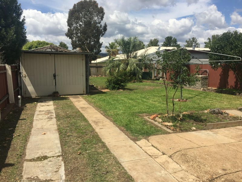 37 Joshua Street, Goulburn NSW 2580