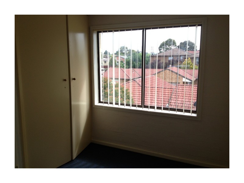 9/11 Queen Street, Goulburn NSW 2580
