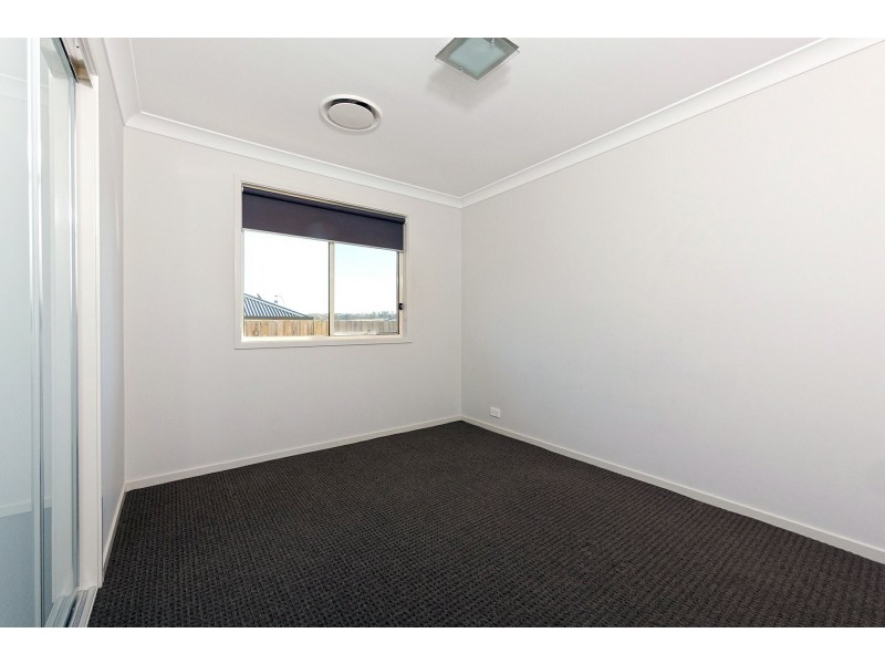 5 McAlroy Place, Goulburn NSW 2580