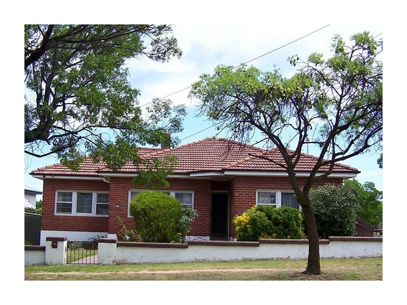 10 Princes Avenue, Goulburn NSW 2580