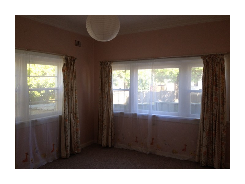 10 Princes Avenue, Goulburn NSW 2580
