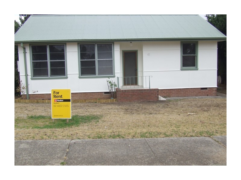 41 Garfield Avenue, Goulburn NSW 2580