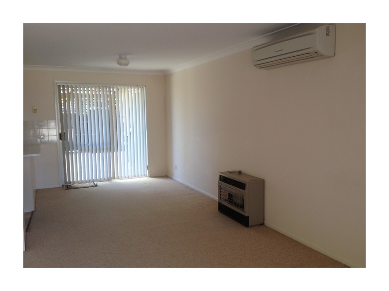 25 Parkside Place, Goulburn NSW 2580