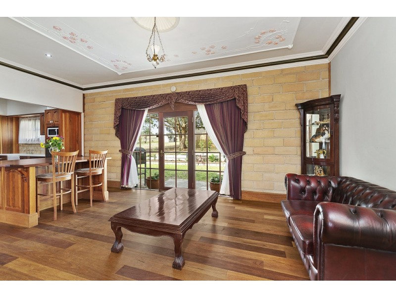 13 Short St, Collector NSW 2581