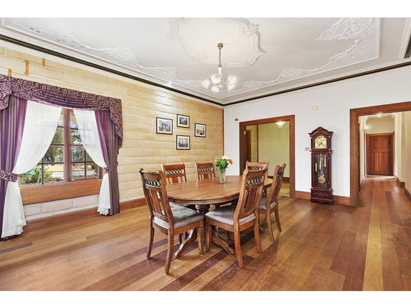 13 Short St, Collector NSW 2581