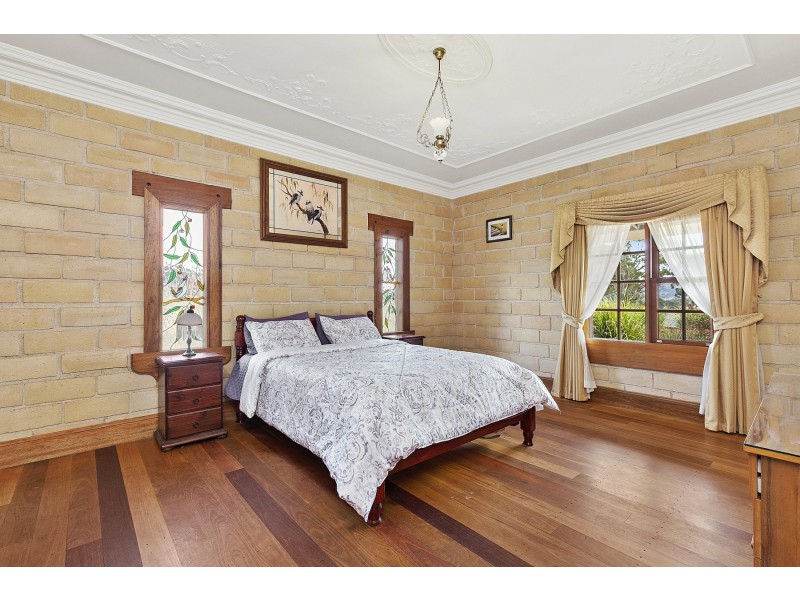 13 Short St, Collector NSW 2581