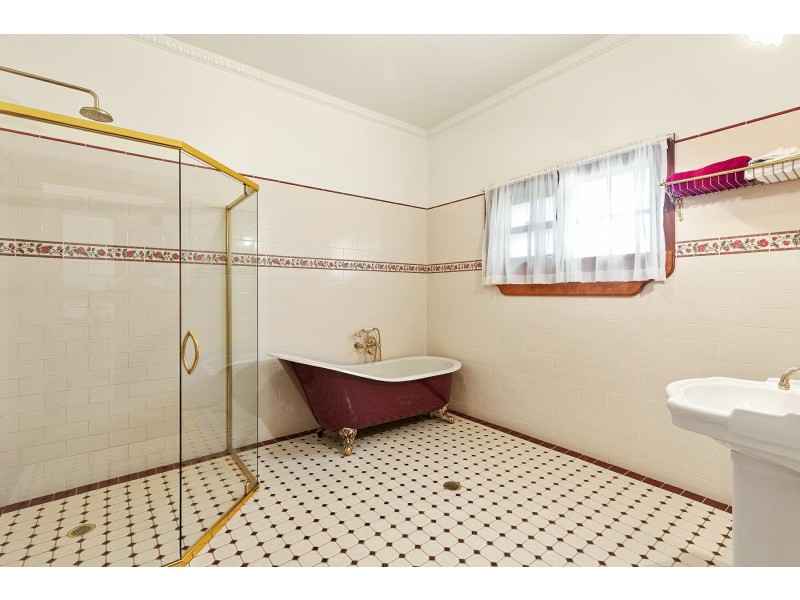 13 Short St, Collector NSW 2581