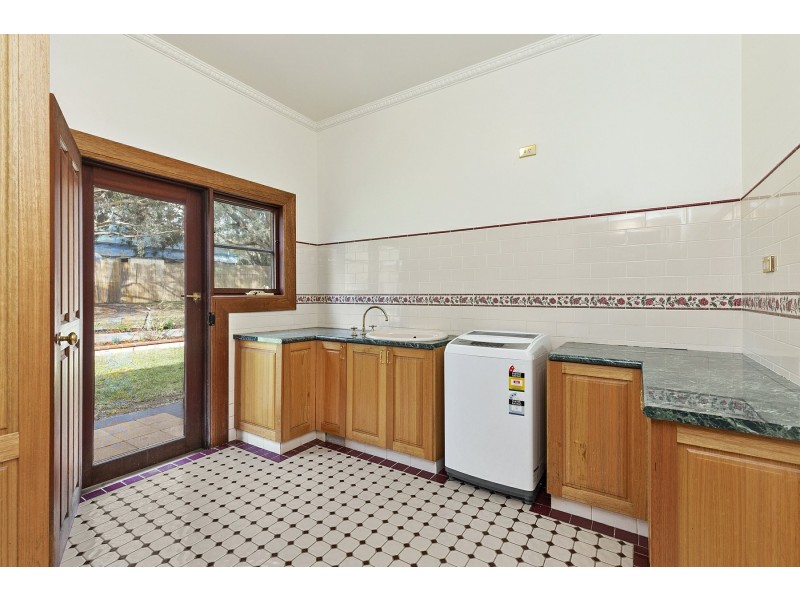 13 Short St, Collector NSW 2581