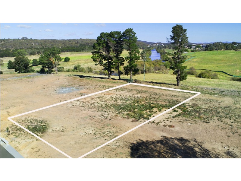 14 Huxtable Place, Goulburn NSW 2580
