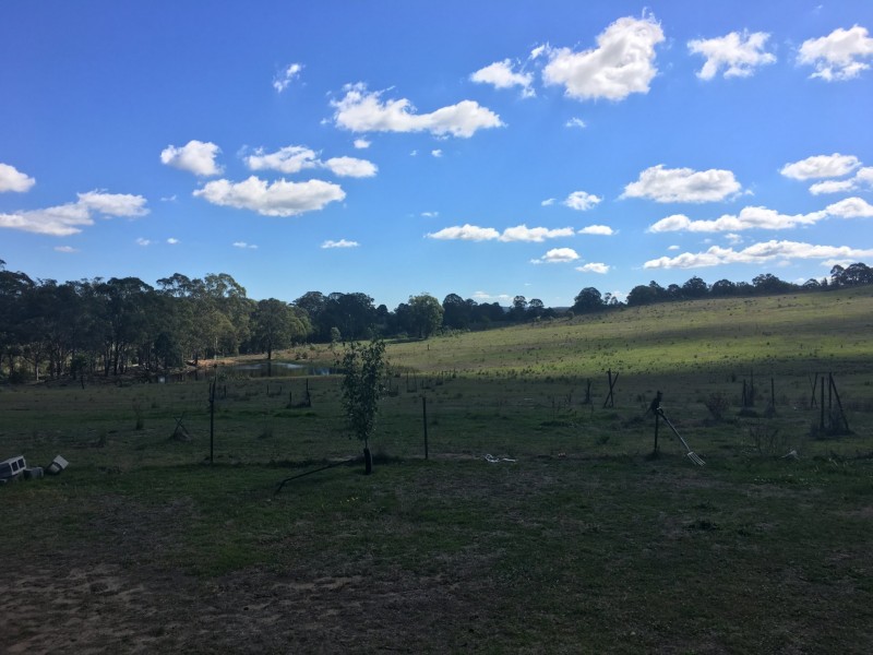 100 Longswamp Road, Greenwich Park NSW 2580