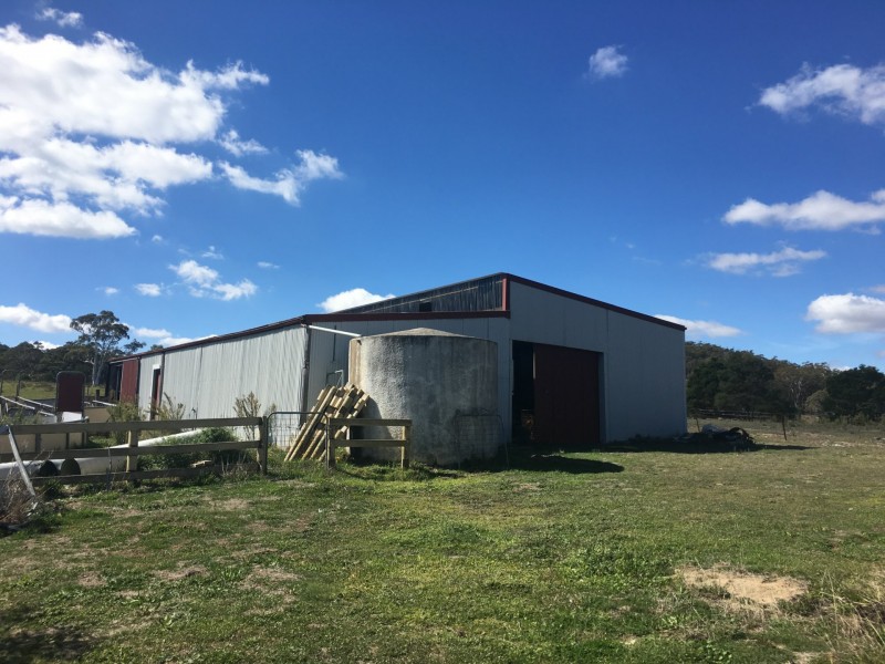100 Longswamp Road, Greenwich Park NSW 2580