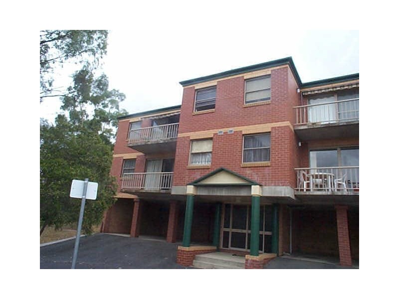 22/33 Ottiwell Street, Goulburn NSW 2580