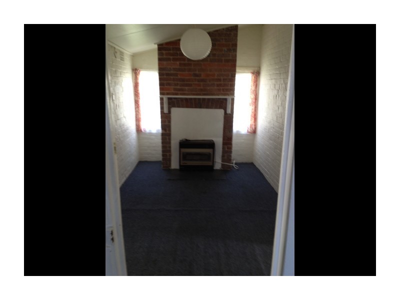 27 Auburn Street, Goulburn NSW 2580