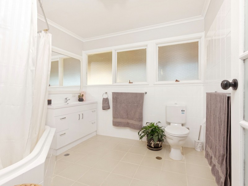 19 Old Macquarie Road, Brayton NSW 2579