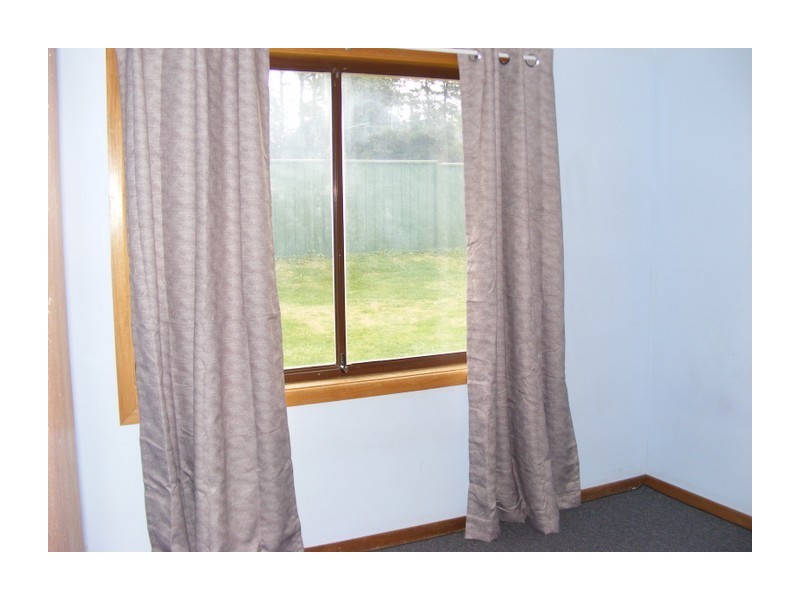 Villa 3 an Wollondilly Avenue, Goulburn NSW 2580