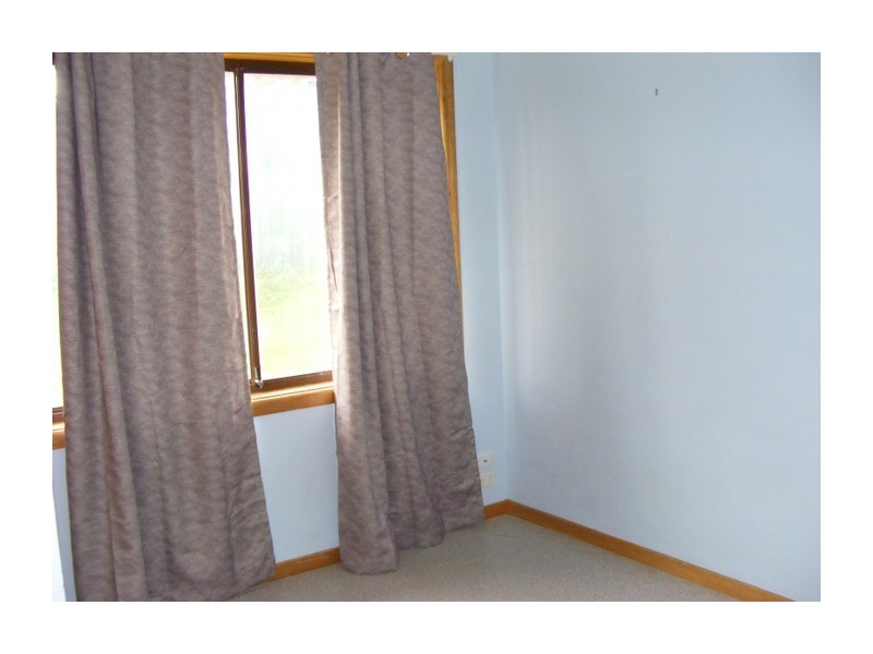 Villa 3 an Wollondilly Avenue, Goulburn NSW 2580