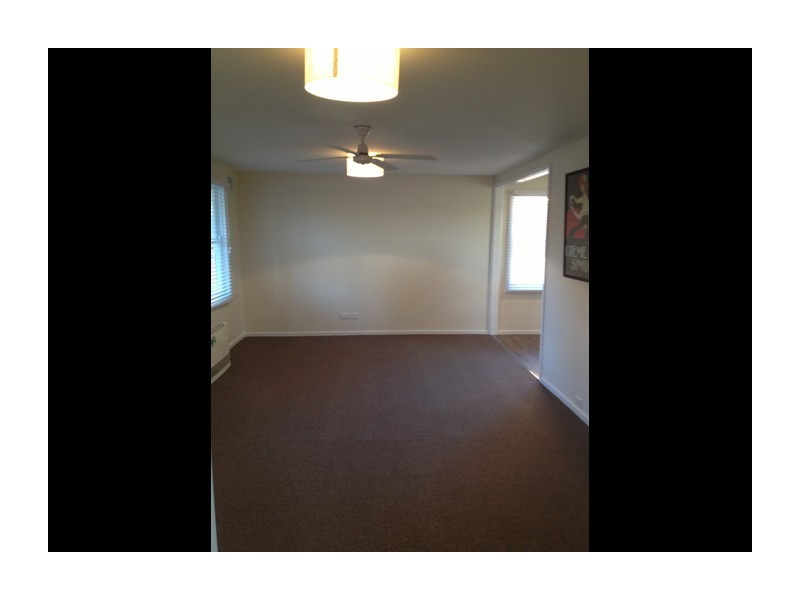 4 Woodward Avenue, Goulburn NSW 2580