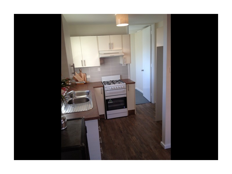 4 Woodward Avenue, Goulburn NSW 2580