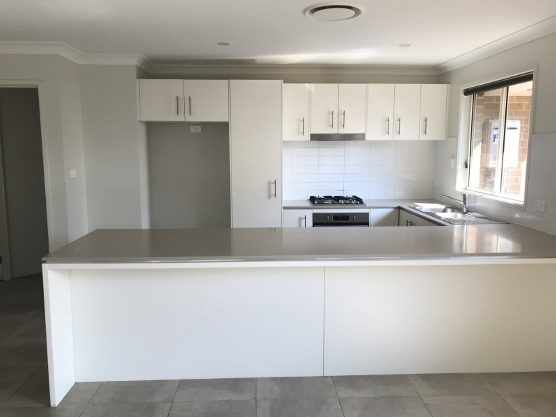 11 McAlroy Place., Goulburn NSW 2580
