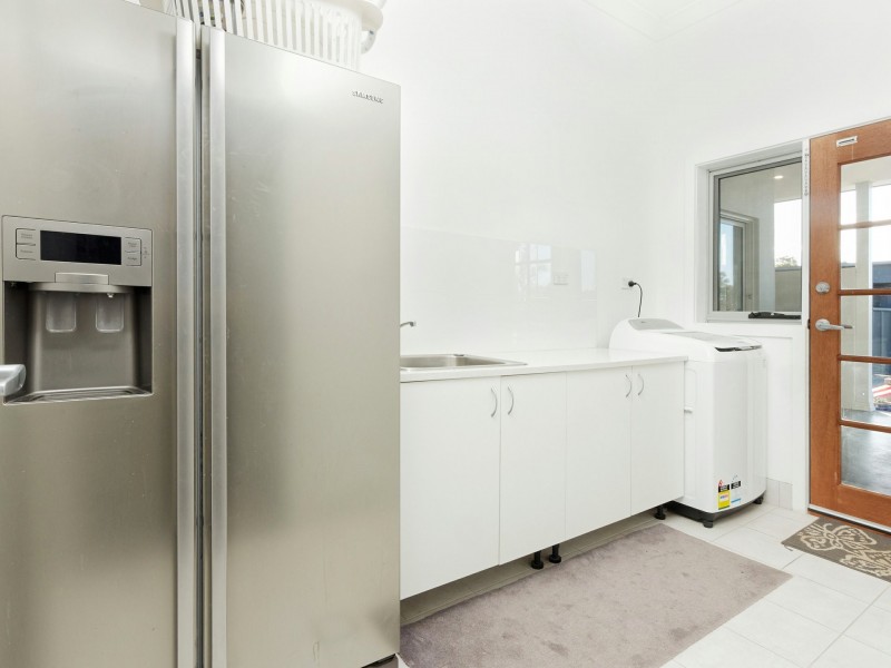 19 Martin Close, Yass NSW 2582