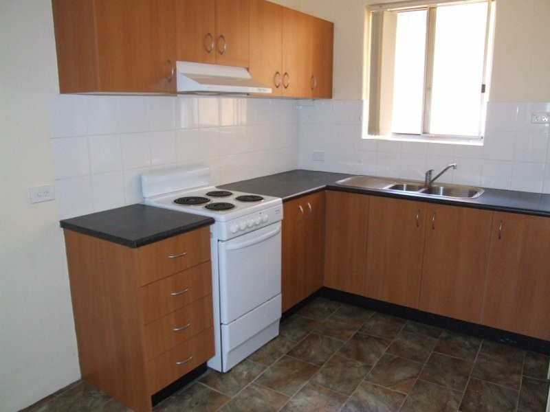 6/2 Albion Street, Goulburn NSW 2580