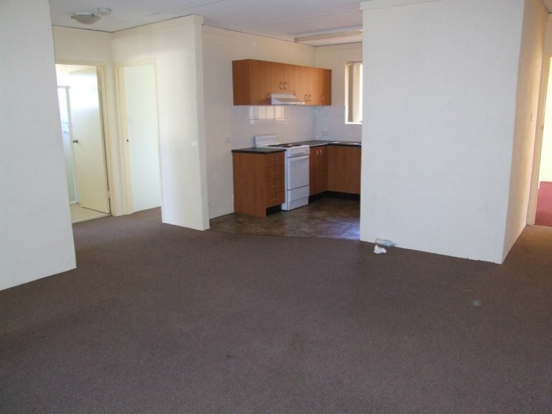 6/2 Albion Street, Goulburn NSW 2580