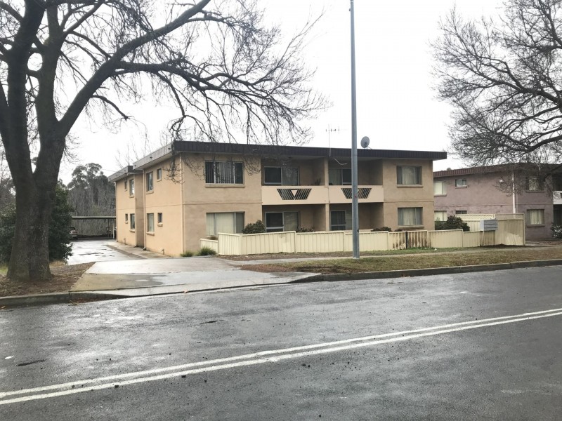 6/2 Albion Street, Goulburn NSW 2580