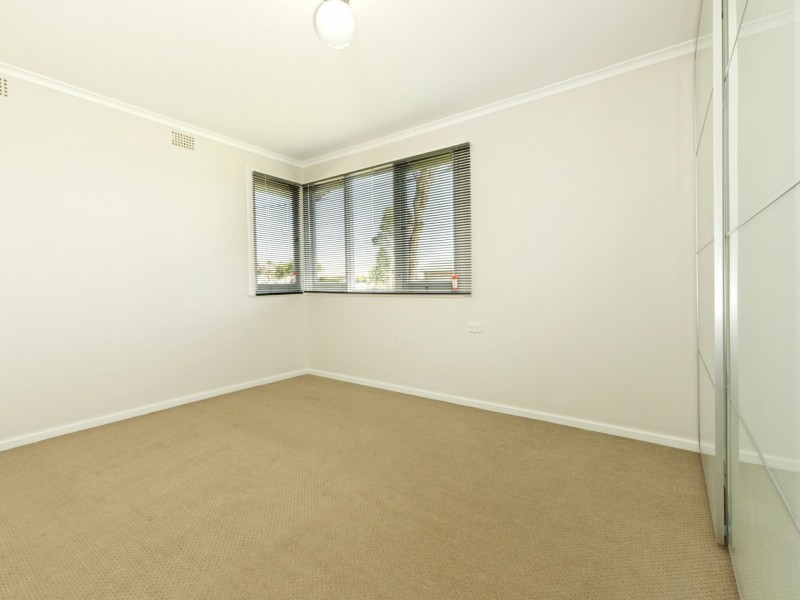 55 Gourock Avenue, Goulburn NSW 2580
