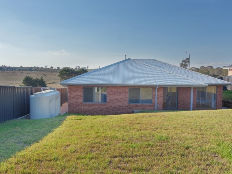 26 McGrath Place, Goulburn NSW 2580