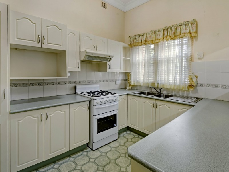 159 Cowper Street, Goulburn NSW 2580