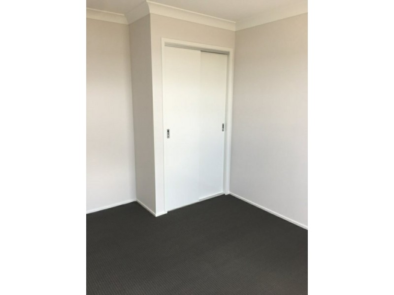 5 Swan Loop, Goulburn NSW 2580