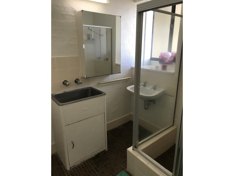 7/11 Queen Street, Goulburn NSW 2580