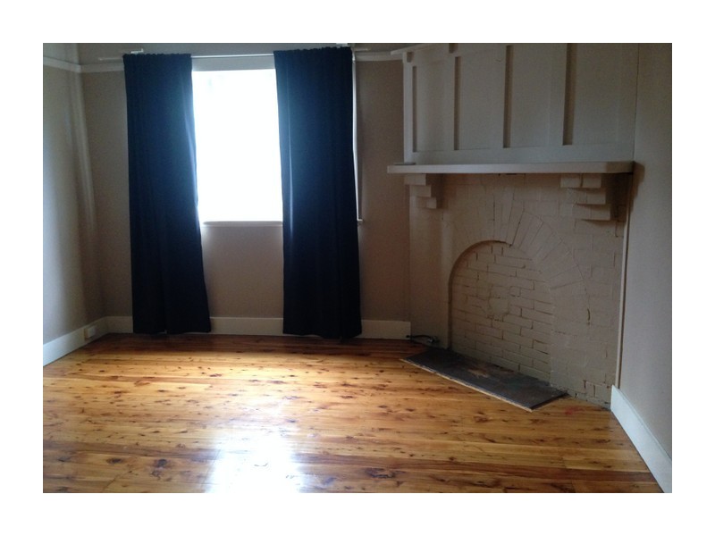 141 Clinton Street, Goulburn NSW 2580