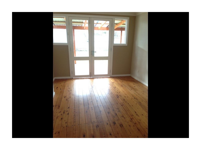 141 Clinton Street, Goulburn NSW 2580