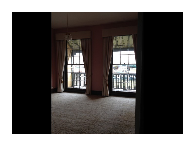 170 Sloane Street, Goulburn NSW 2580