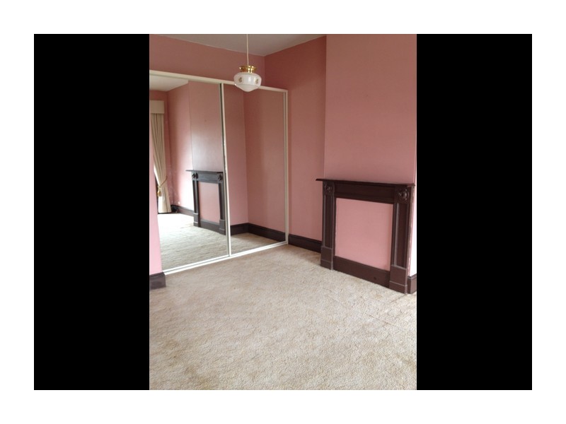 170 Sloane Street, Goulburn NSW 2580