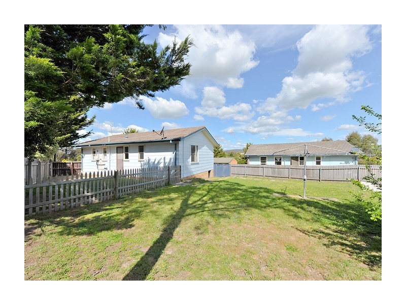 12 Teece Place, Goulburn NSW 2580