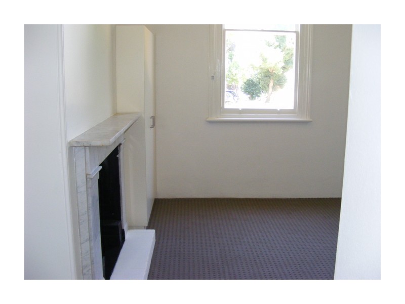 18/8 Ben Street, Goulburn NSW 2580